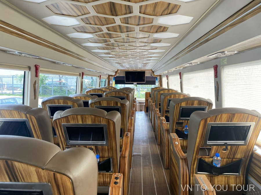 28-Seat VIP Limousine Bus - VN to You Tour | VN to You Tour