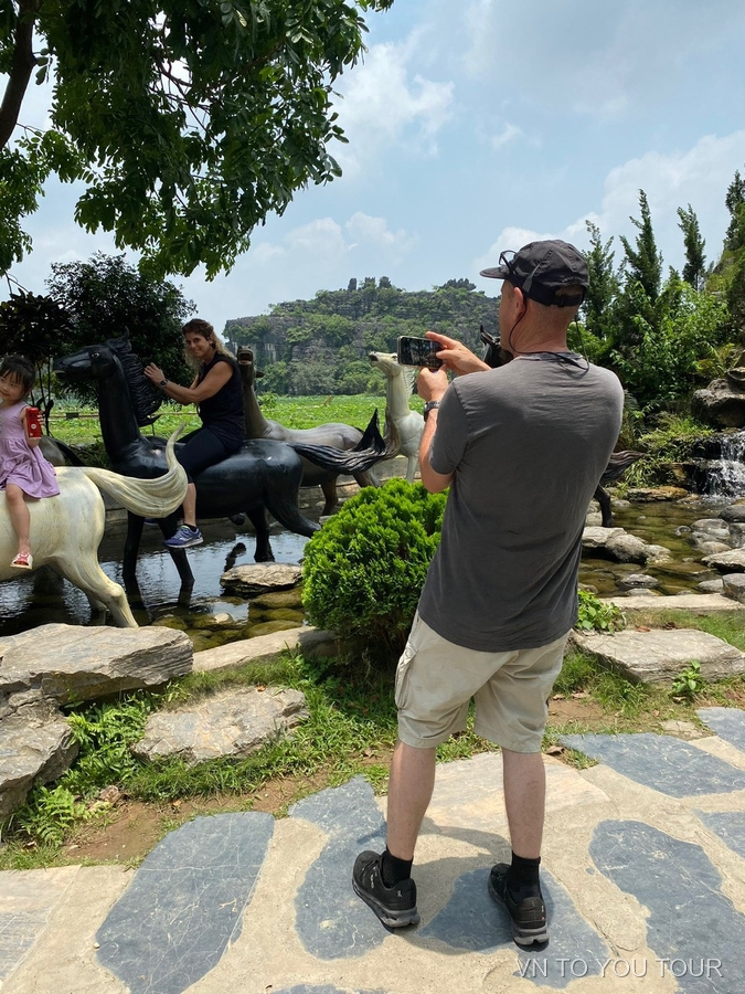 Mua Cave Viewpoint: The Dragon of Ninh Binh - Gallery Image 4