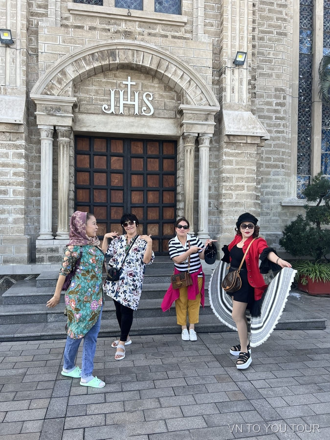 Nha Trang Cathedral (Stone Church) - Secondary Image 1