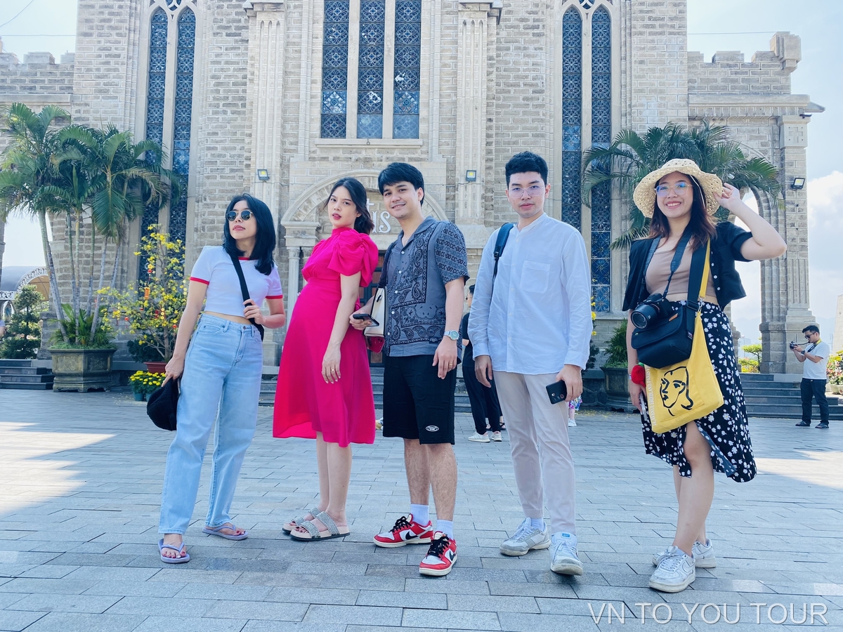 Nha Trang Cathedral (Stone Church) - Gallery Image 2